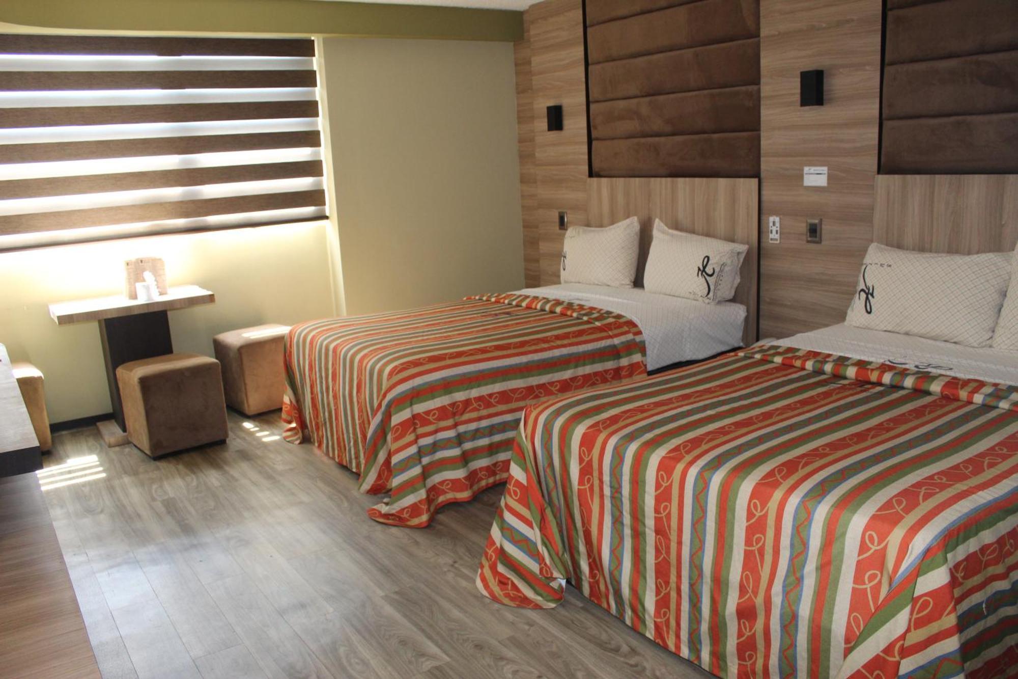 Hotel California Cdmx Roma Sur เม็กซิโกซิตี้ ภายนอก รูปภาพ